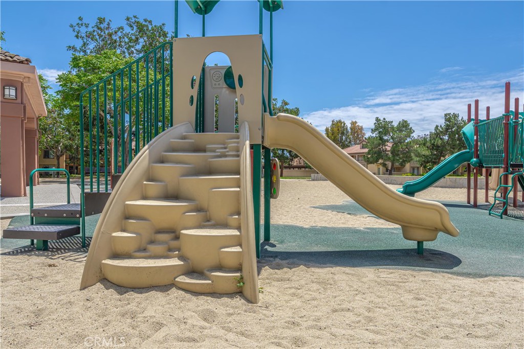 MLS #OC26118290 image #41
