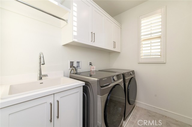 Detail Gallery Image 24 of 39 For 116 Imagination Trl, Irvine,  CA 92620 - 4 Beds | 3/1 Baths