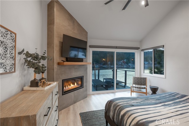 Detail Gallery Image 15 of 35 For 38994 Willow Landing, Big Bear Lake,  CA 92315 - 4 Beds | 3 Baths