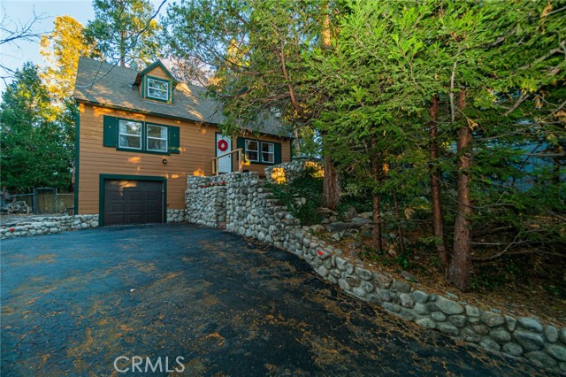 627 Rose Lane, Twin Peaks, CA 92391
