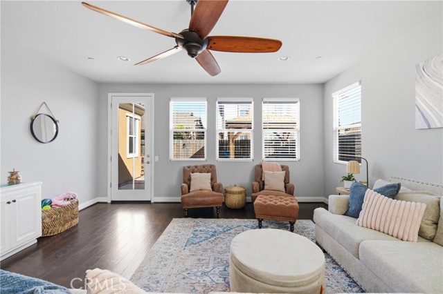 Detail Gallery Image 6 of 40 For 815 W Elaine, Santa Maria,  CA 93458 - 4 Beds | 3 Baths