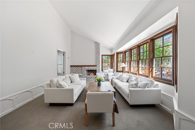 1705 Rossmont Drive, Redlands CA: https://media.crmls.org/medias/7f1040ae-e209-43c9-91af-d1ad8a7bd229.jpg