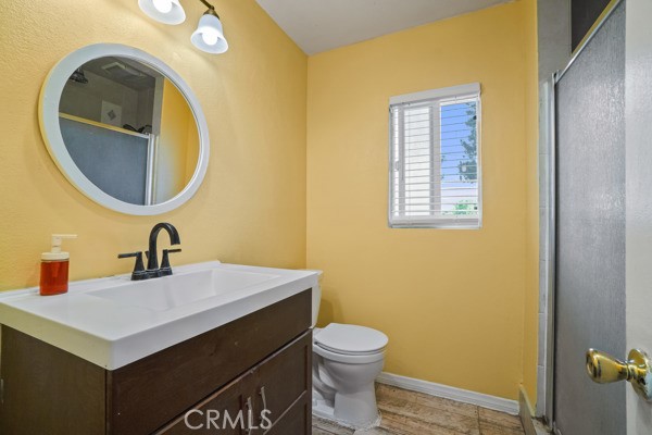 13643 Orange Avenue, Paramount, California 90723, 5 Bedrooms Bedrooms, ,3 BathroomsBathrooms,Single Family Residence,For Sale,Orange,PW24121605