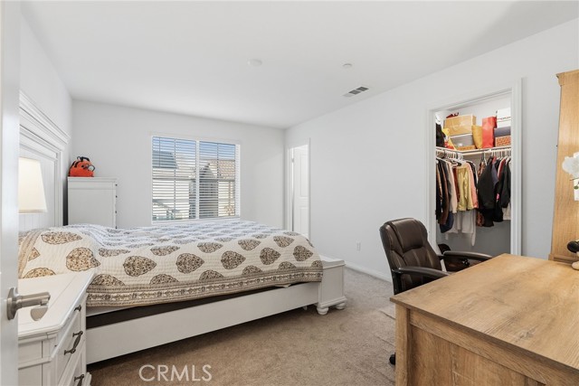 Detail Gallery Image 18 of 35 For 15185 Ridge, Fontana,  CA 92336 - 4 Beds | 3/1 Baths