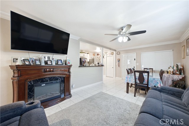 Detail Gallery Image 20 of 41 For 12118 Barnwall, Norwalk,  CA 90650 - 4 Beds | 2 Baths