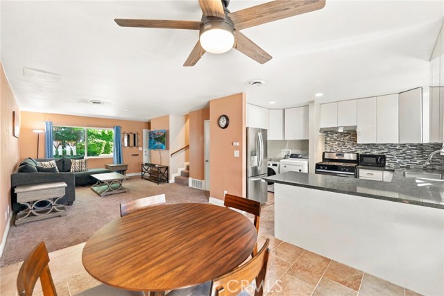 669 East Matchwood Place photo 9