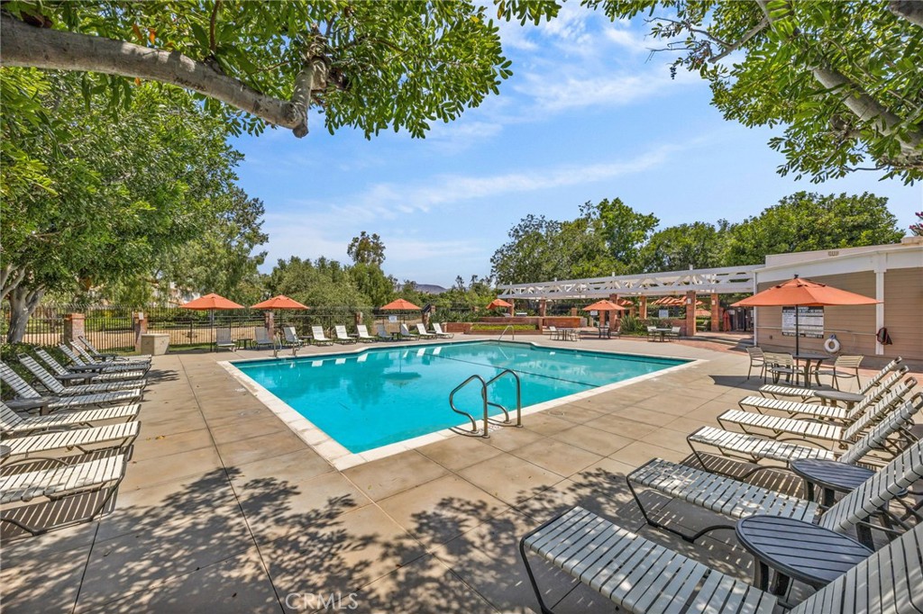 MLS #OC25161685 img 36