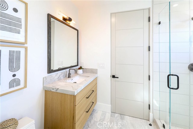 Detail Gallery Image 12 of 24 For 715 Narcissus #2,  Corona Del Mar,  CA 92625 - 2 Beds | 2 Baths