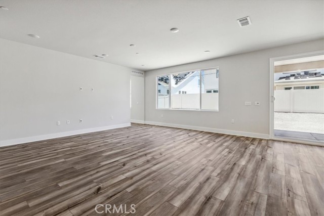 16696 Dara Avenue, Chino CA: https://media.crmls.org/medias/7f13e350-af36-4ffe-9765-eb081cde1122.jpg