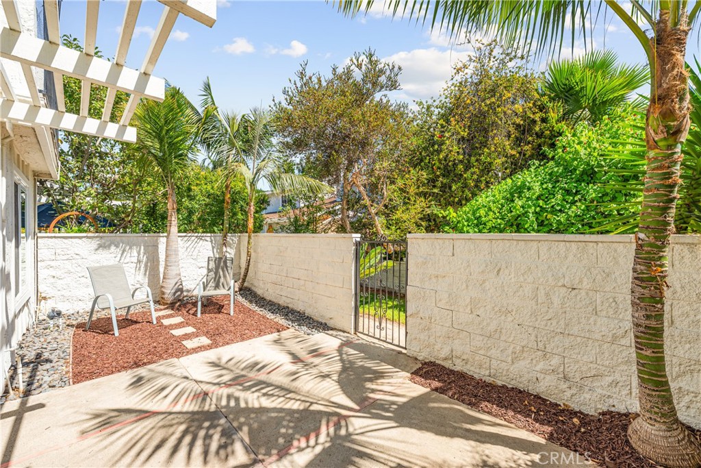 MLS #OC25236471 image #45