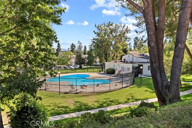 6668 Julliard Avenue, Moorpark CA: https://media.crmls.org/medias/7f163d79-cd7e-49c0-a512-1daabc281bfe.jpg