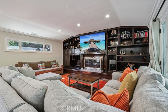 Detail Gallery Image 7 of 42 For 25721 Cervantes Ln, Mission Viejo,  CA 92691 - 4 Beds | 2 Baths