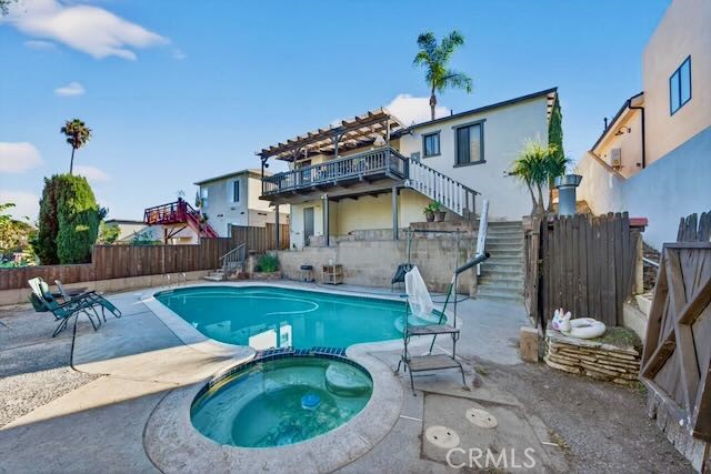 Detail Gallery Image 12 of 16 For 1092 W 6th, San Pedro,  CA 90731 - 3 Beds | 1 Baths