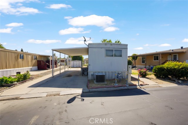 2499 E Gerard Ave, Merced CA: https://media.crmls.org/medias/7f18ad78-12a2-4cdd-9744-1f77b5bada23.jpg