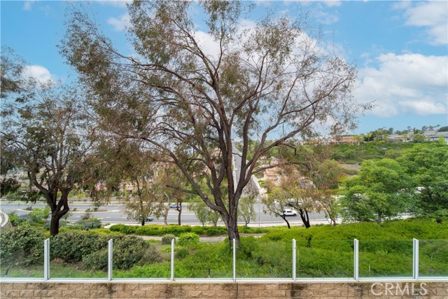 Detail Gallery Image 5 of 44 For 28456 Sassetta Way, Lake Forest,  CA 92679 - 2 Beds | 1 Baths