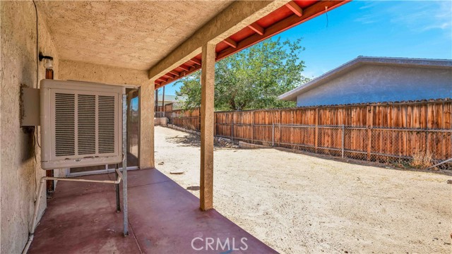 Detail Gallery Image 16 of 21 For 6828 Sunset Rd, Joshua Tree,  CA 92252 - 2 Beds | 1 Baths