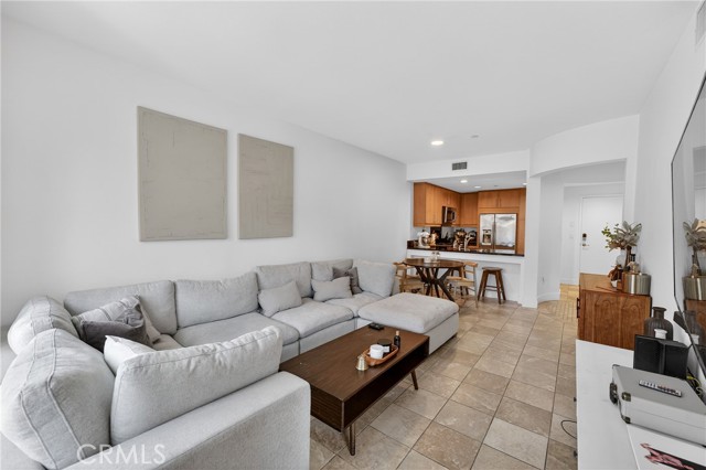 Detail Gallery Image 8 of 46 For 150 the Promenade #415,  Long Beach,  CA 90802 - 2 Beds | 2 Baths