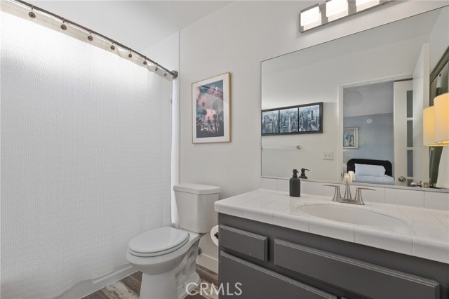 Detail Gallery Image 27 of 46 For 5100 Riverton Ave #14,  North Hollywood,  CA 91601 - 3 Beds | 2/1 Baths