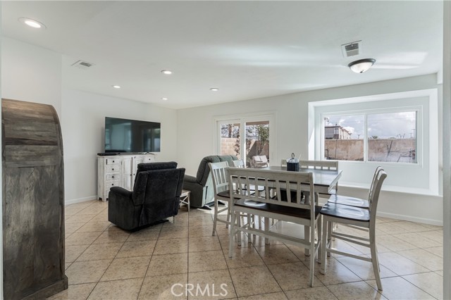 Detail Gallery Image 15 of 66 For 28955 via Marsala, Menifee,  CA 92584 - 4 Beds | 3 Baths