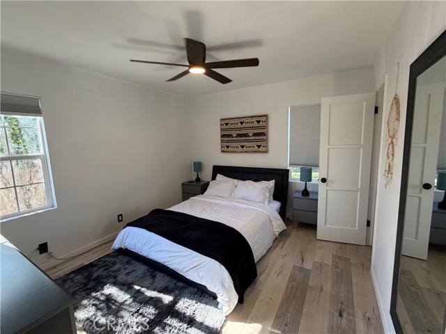 Detail Gallery Image 20 of 24 For 6725 Belmar Ave, Reseda,  CA 91335 - 4 Beds | 2 Baths