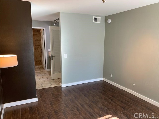 Detail Gallery Image 17 of 31 For 15425 Sherman Way #217,  Van Nuys,  CA 91406 - 1 Beds | 1 Baths