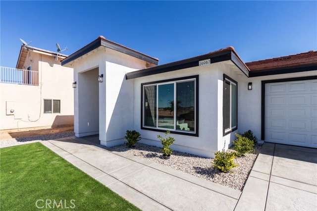 Detail Gallery Image 5 of 75 For 26987 Lakeview, Helendale,  CA 92342 - 4 Beds | 3 Baths