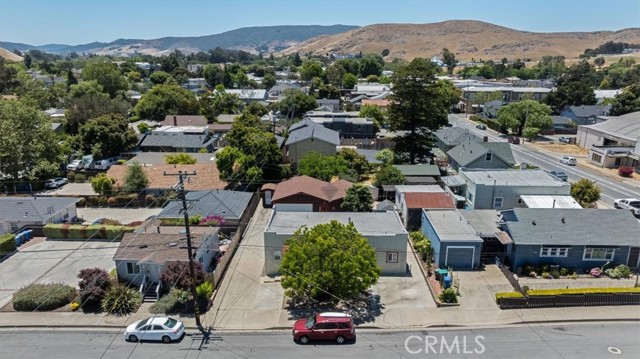 Detail Gallery Image 33 of 36 For 1417 Carmel St, San Luis Obispo,  CA 93401 - 2 Beds | 2 Baths