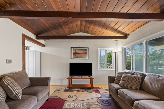 Detail Gallery Image 9 of 41 For 9417 Lomita, Rancho Cucamonga,  CA 91701 - 2 Beds | 2 Baths