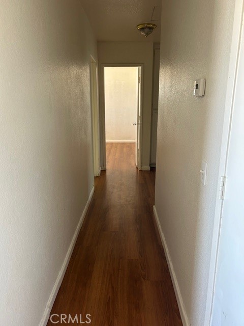 7427 Oxford Avenue, Hesperia CA: https://media.crmls.org/medias/7f21c1f5-1a4f-445d-adce-7b526a86f6c8.jpg