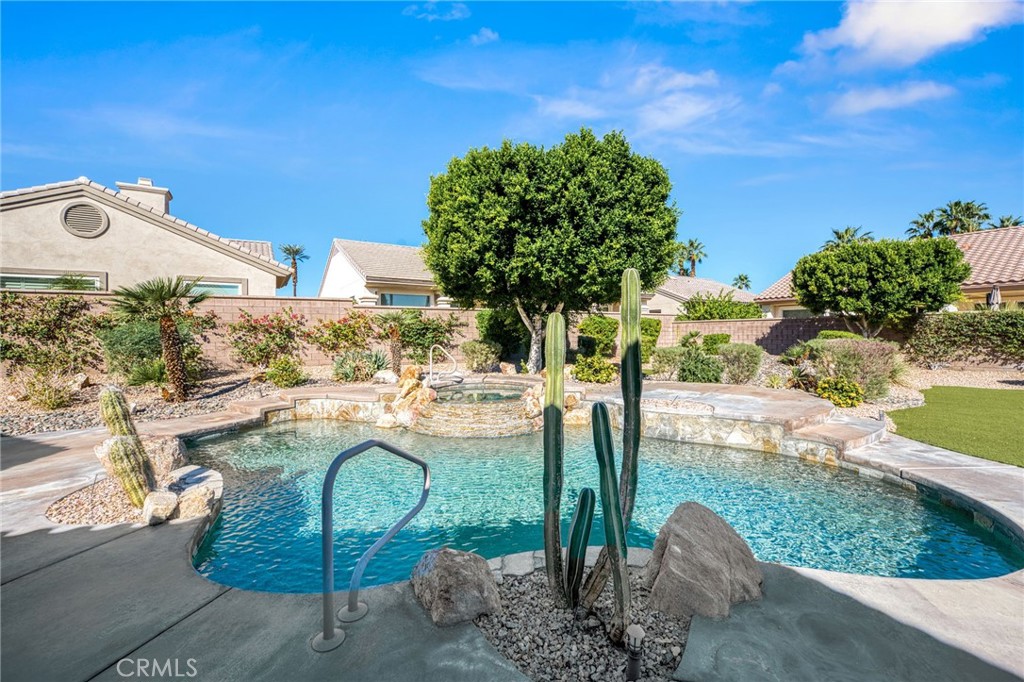 MLS #OC25246344 image #28