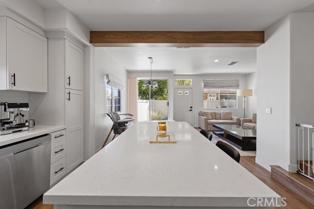 Detail Gallery Image 1 of 1 For 906 S Boulder Pl, Anaheim Hills,  CA 92808 - 3 Beds | 2/1 Baths