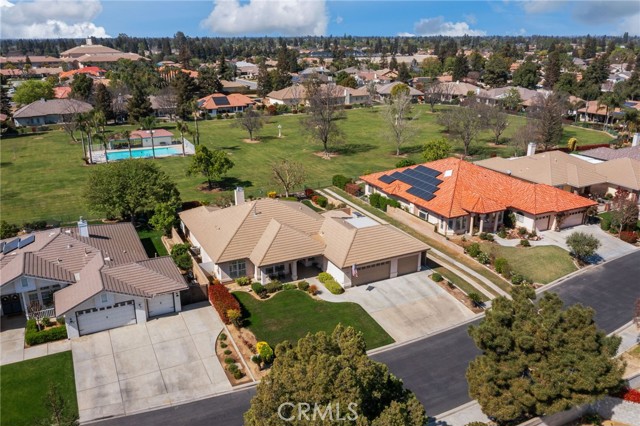 Detail Gallery Image 6 of 70 For 4401 Palisades, Bakersfield,  CA 93308 - 4 Beds | 3 Baths