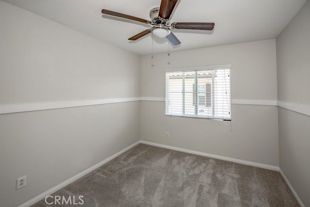 Detail Gallery Image 13 of 27 For 28378 Mirabelle Ln, Saugus,  CA 91350 - 3 Beds | 2/1 Baths