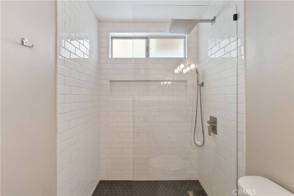 MLS #SR25267960 image #24