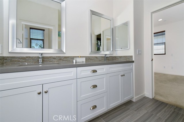 Detail Gallery Image 26 of 49 For 15163 W Rachel, –,  CA 91345 - 4 Beds | 3 Baths