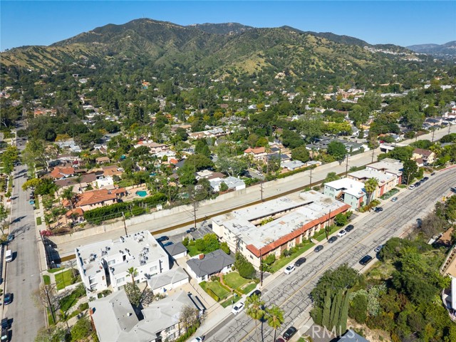 Detail Gallery Image 56 of 58 For 2111 N Verdugo, Glendale,  CA 91208 - 2 Beds | 2 Baths