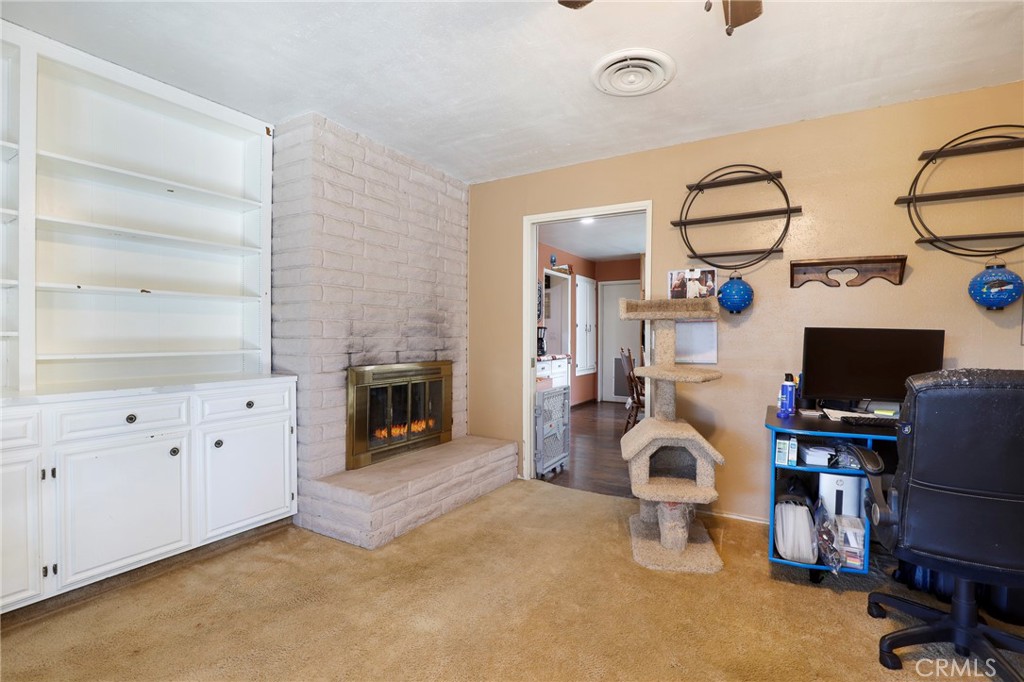 7F268539 Ab80 48A2 Be4E D34Da1668642 913 N Sierra View Street, Ridgecrest, Ca 93555 &Lt;Span Style='BackgroundColor:transparent;Padding:0Px;'&Gt; &Lt;Small&Gt; &Lt;I&Gt; &Lt;/I&Gt; &Lt;/Small&Gt;&Lt;/Span&Gt;