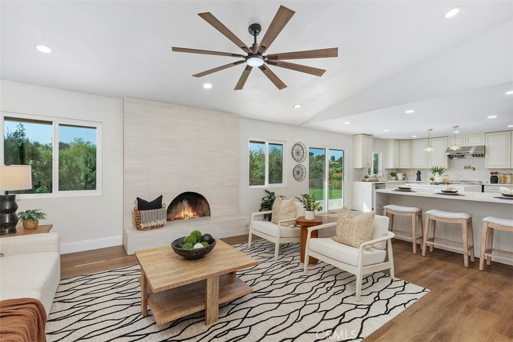 MLS #OC25217279 image #10