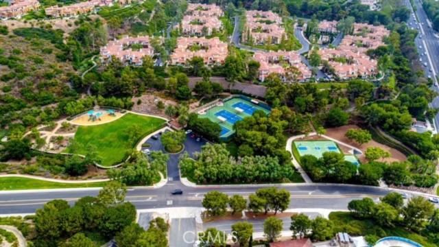 Detail Gallery Image 44 of 48 For 17 via Palladio, Newport Coast,  CA 92657 - 5 Beds | 5/1 Baths