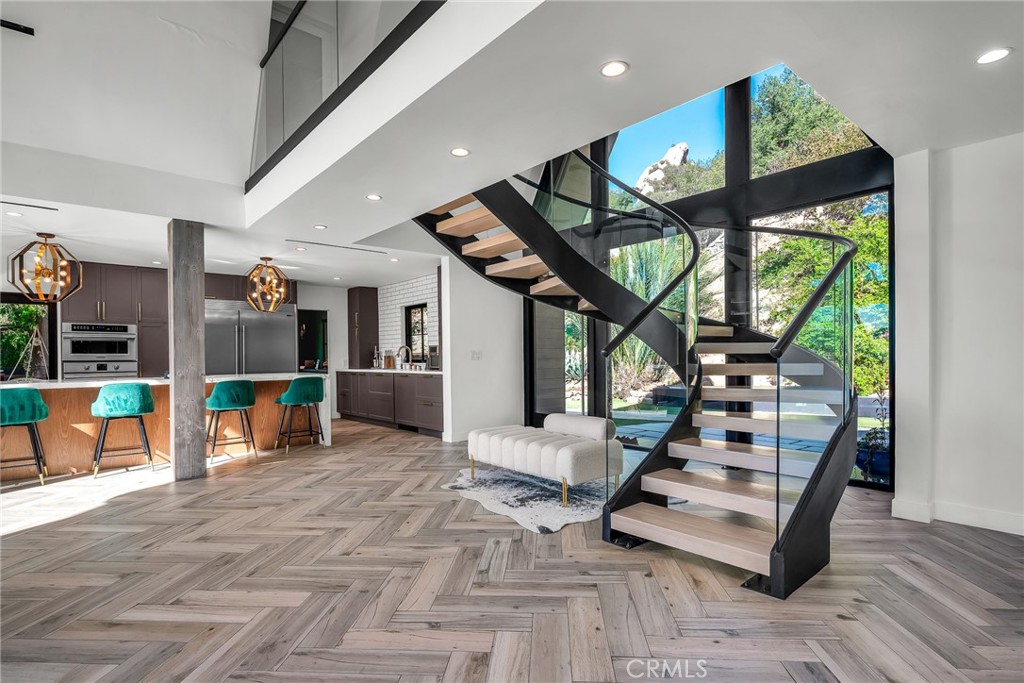 MLS #SR25261744 image #13