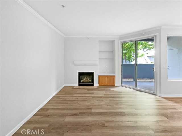 Detail Gallery Image 8 of 16 For 5201 Laguna Oaks, Elk Grove,  CA 95758 - 1 Beds | 1 Baths