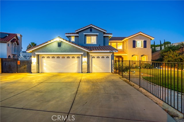 Detail Gallery Image 13 of 75 For 40755 via Tranqilo, Palmdale,  CA 93551 - 6 Beds | 3 Baths