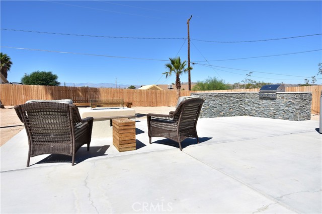 Detail Gallery Image 2 of 20 For 6600 Indian Cove Rd, Twentynine Palms,  CA 92277 - 2 Beds | 1 Baths