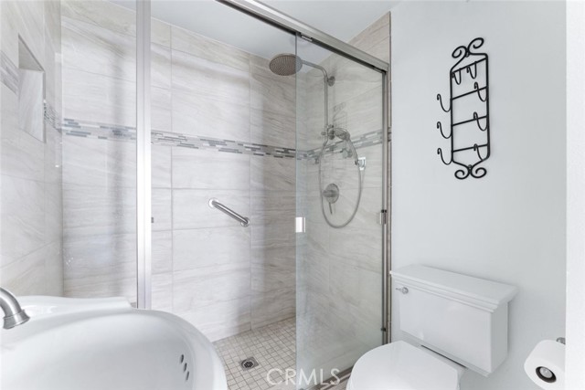 2170 S Euclid Street, Anaheim CA: https://media.crmls.org/medias/7f27c829-3e3a-45e3-9287-78d1b349321d.jpg