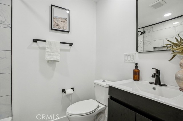 Detail Gallery Image 24 of 35 For 811 W Oliver St, San Pedro,  CA 90731 - 3 Beds | 2 Baths