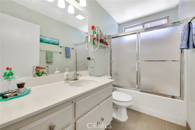 Detail Gallery Image 28 of 38 For 2825 W Newgrove St, Lancaster,  CA 93536 - 4 Beds | 3 Baths