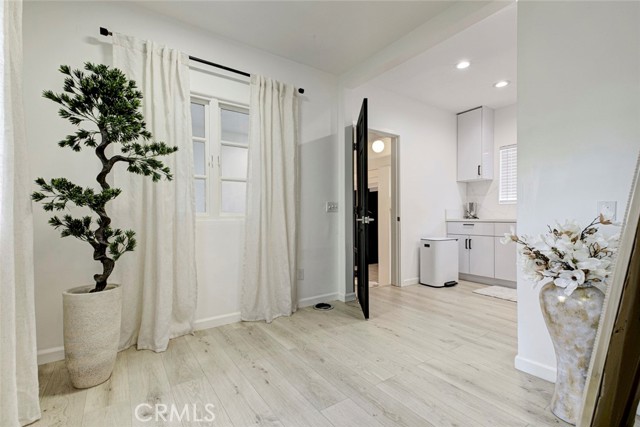 Detail Gallery Image 12 of 59 For 606 Galer Pl, Glendale,  CA 91206 - 4 Beds | 3 Baths