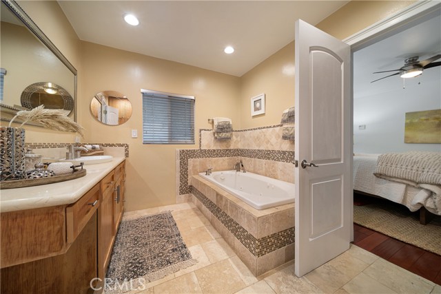 Detail Gallery Image 22 of 43 For 1753 Alamo Dr, Glendale,  CA 91207 - 4 Beds | 3/1 Baths