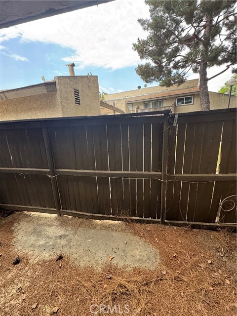 1251 S Meadow Lane, Colton CA: https://media.crmls.org/medias/7f29cde3-33c1-480f-aebe-e7290f34c502.jpg