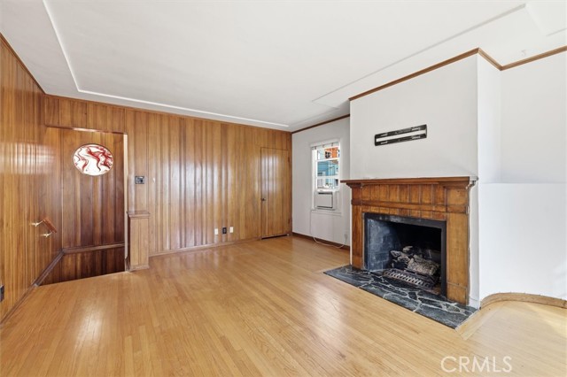 315 33rd, Manhattan Beach, California 90266, 2 Bedrooms Bedrooms, 0 ,2 BathroomsBathrooms,Residential,For Sale,33rd,0,SB26105539